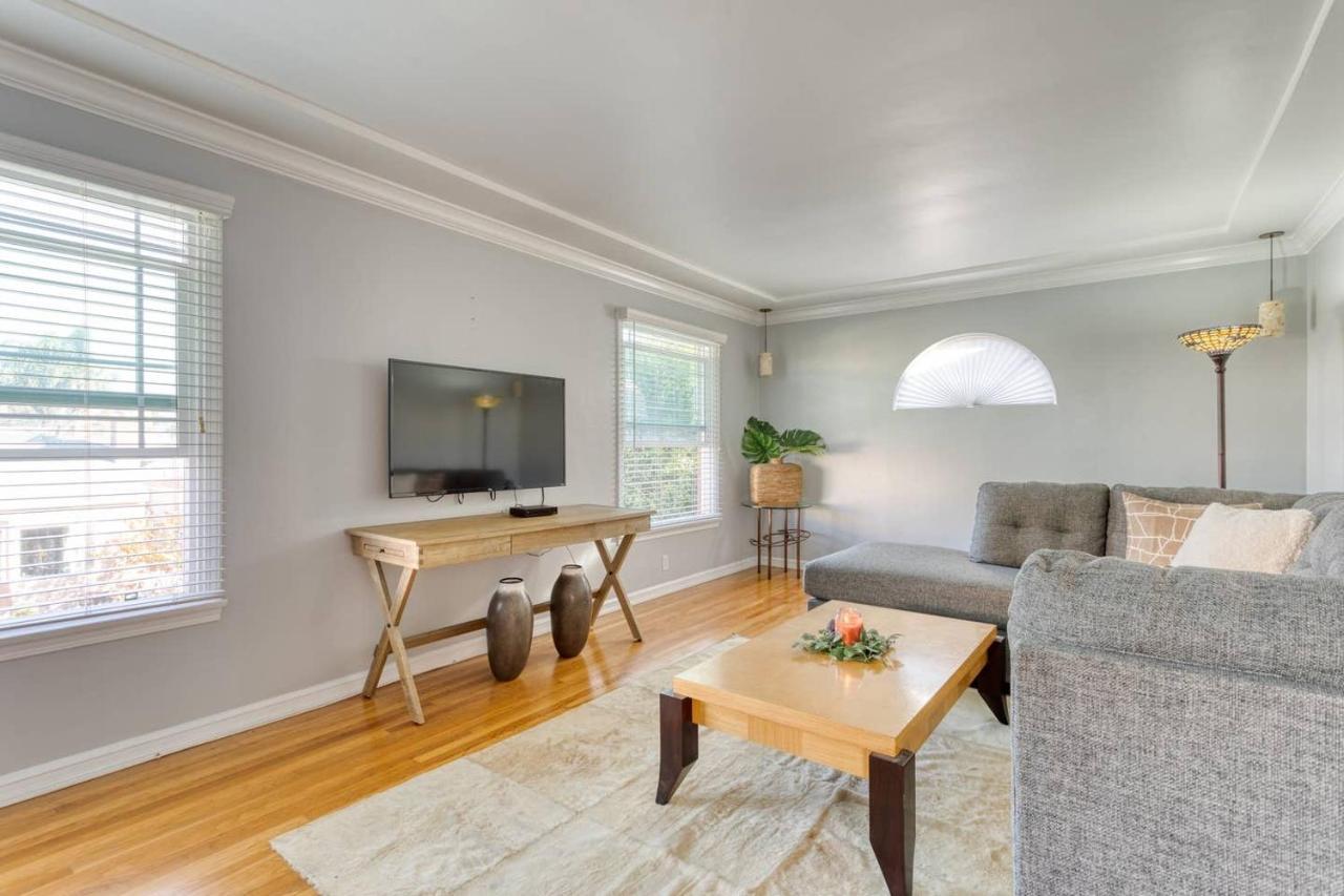New Belmont Shore Retreat With Free Parking Walk To Beaches Лонг Бич Экстерьер фото